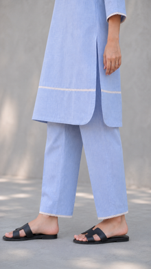 Chambray Kurta & Pants with Lace Detail