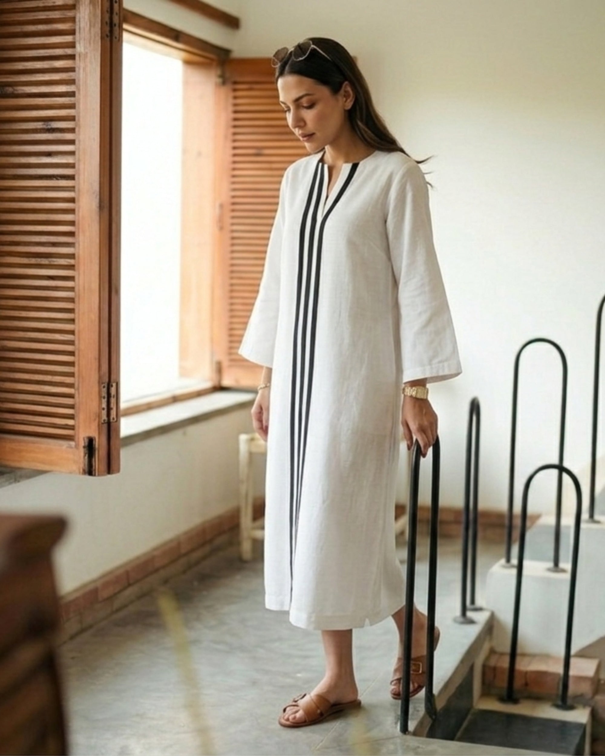 Stripe Placket Shift Dress (WHITE)