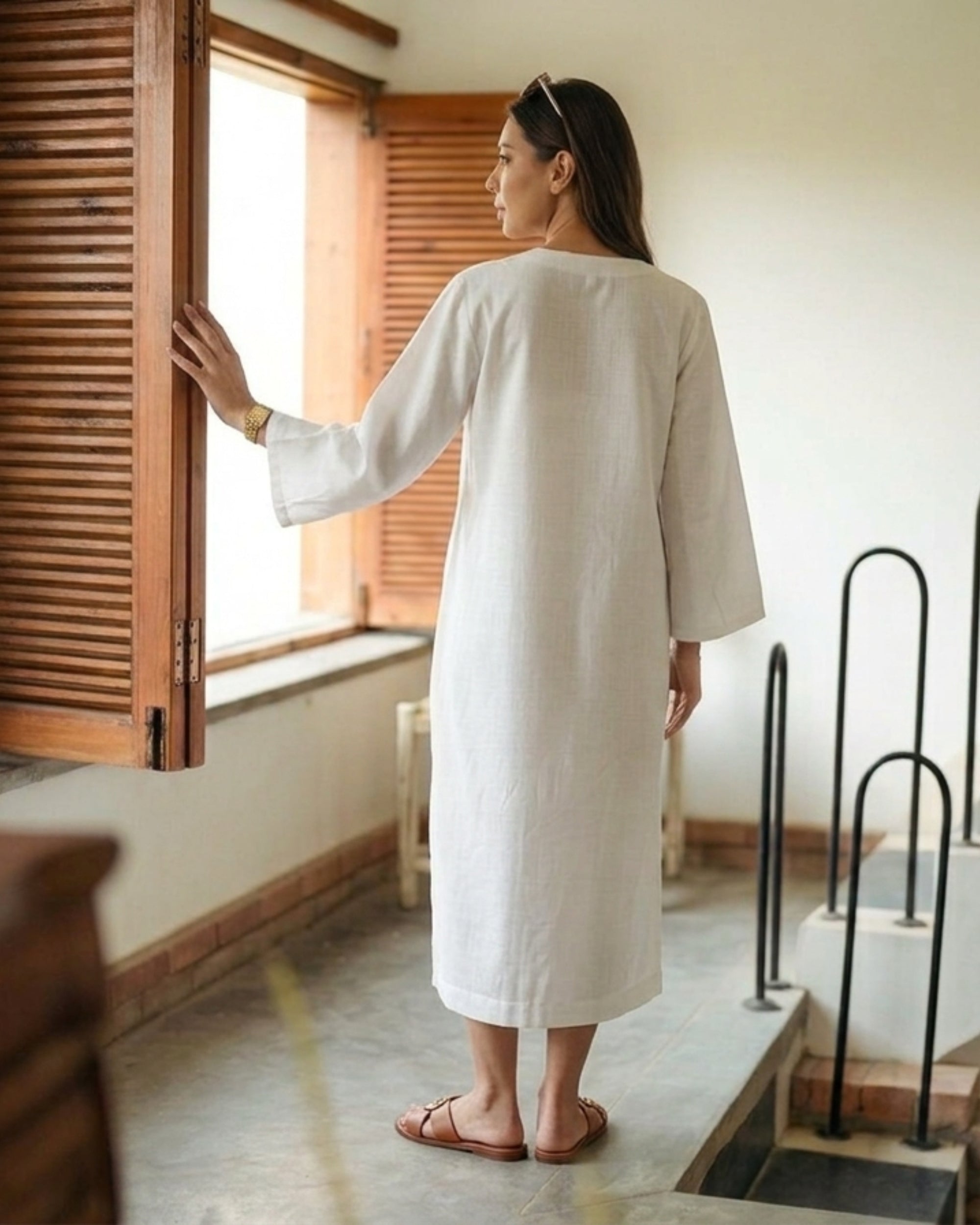Stripe Placket Shift Dress (WHITE)