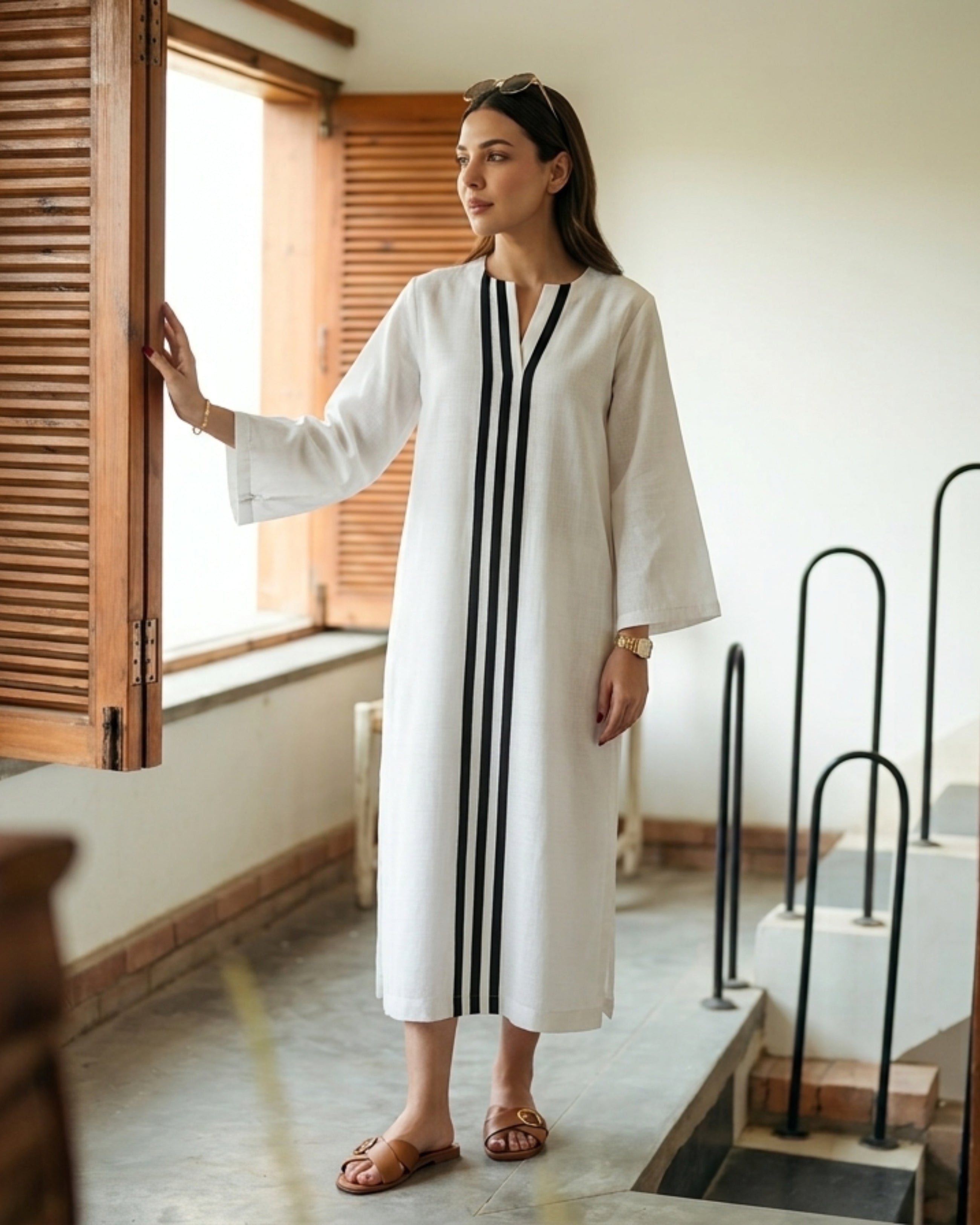 Stripe Placket Shift Dress (WHITE)