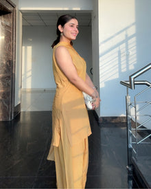 One-Shoulder Cape Kurta Farshi Set