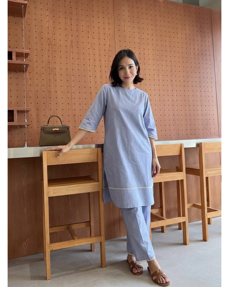 Chambray Kurta & Pants with Lace Detail